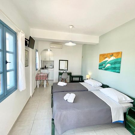 Asterias Mini Coastal Apartments Perivolos  Exterior foto